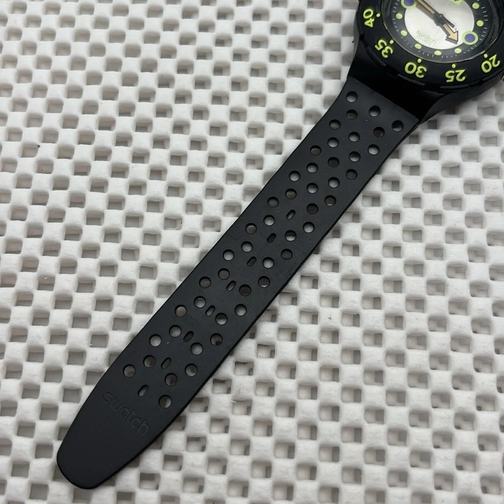 Swatch Watch - SDB102 - SHAMU / BLACK WAVE